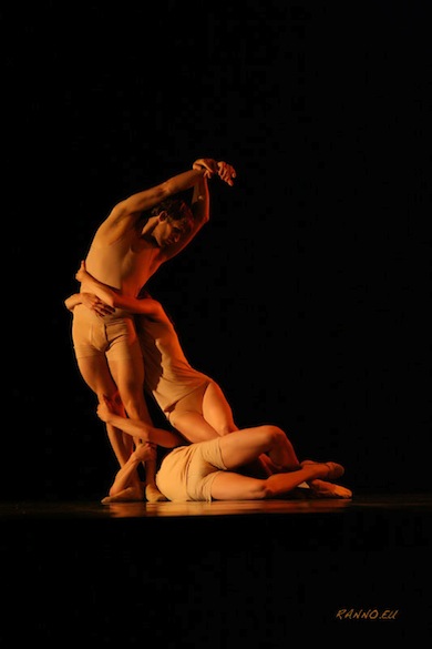 Pontus Lidberg, Gabrielle Lamb and Adrian Danchig-Waring in The Four Seasons